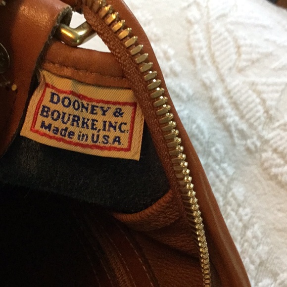 Vintage Dooney & Bourke AWL hobo bag - Picture 4 of 9